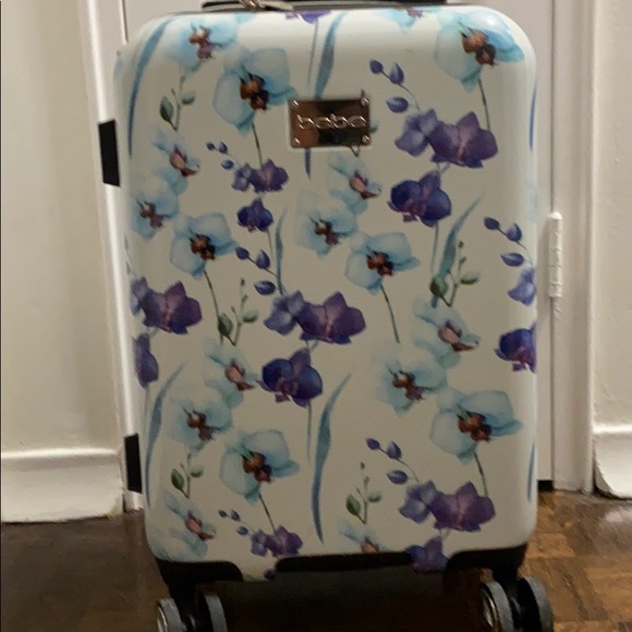 Sorry babes, was never sent back to me 😓 - Picture 2 of 4